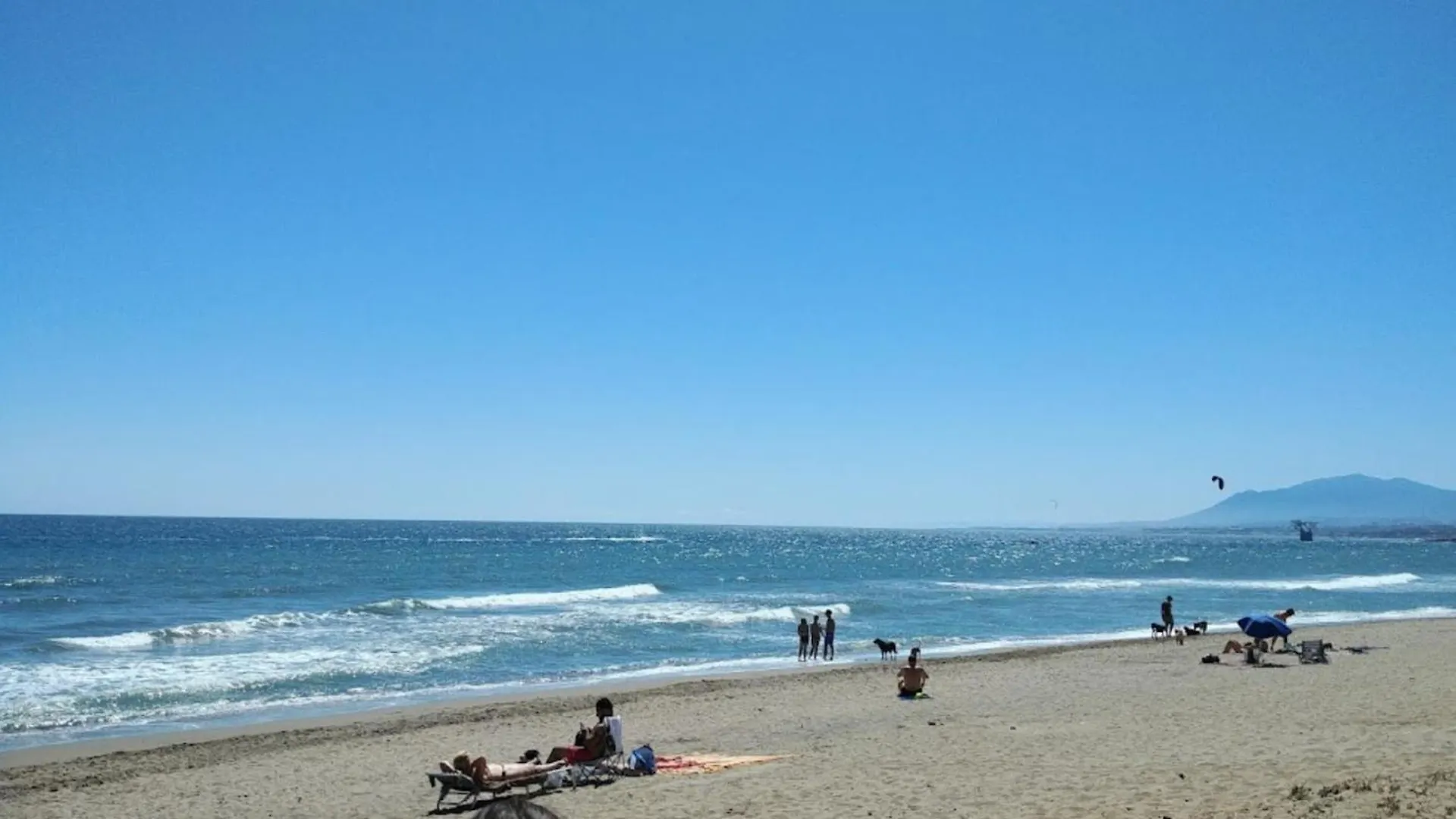 Apartment Ferienwohnung Superb Front Line Location With Heated Pool Marbella